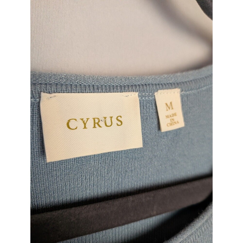 Cyrus Women's Size M Blue Puff Sleeve Sweater Cropped Short New NWT - Picture 2 of 11